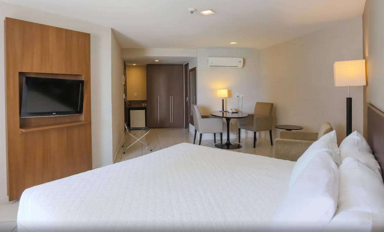 Beach Class - Hotel 5 Estrelas Na Avenida Boa Viagem Ресифи Экстерьер фото